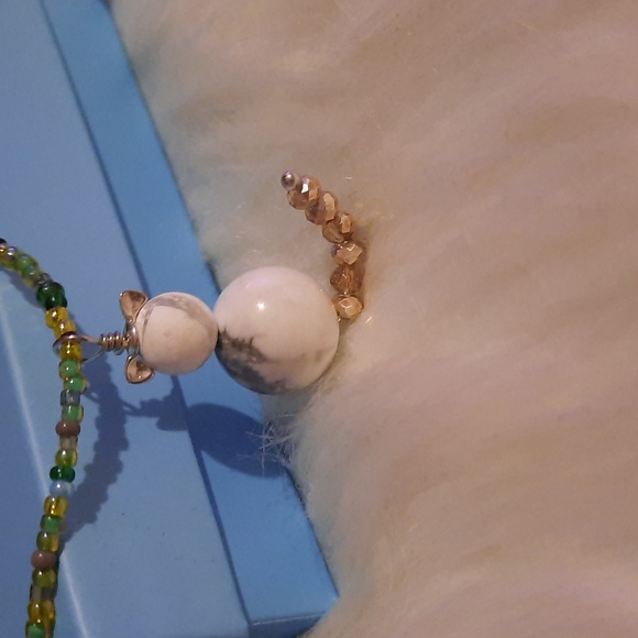 Amazing cat shape beaded pendant with ears and tail! - Picture 4 of 5